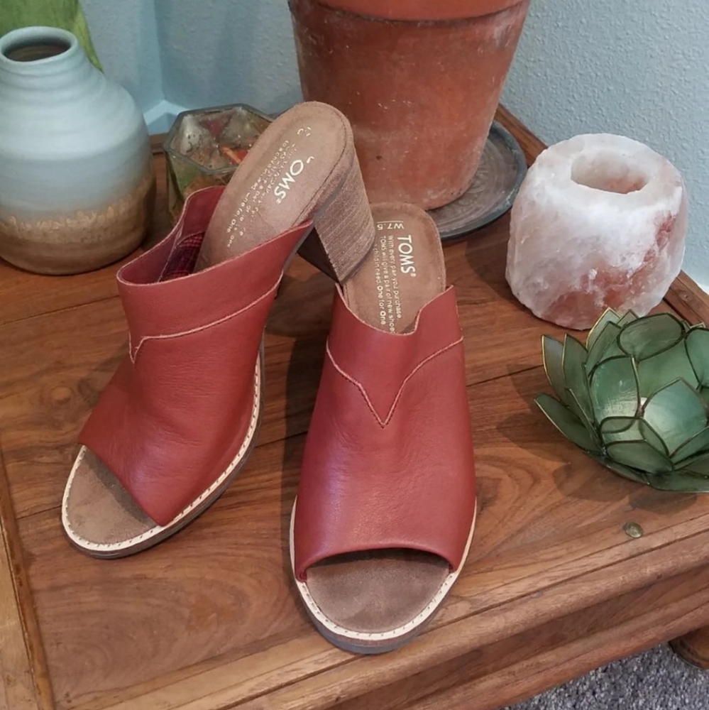 Toms 7.5 Majorca Mule Cognac